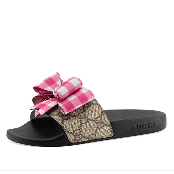 Gucci Shoes - Gucci GG Supreme Slides Size 5
